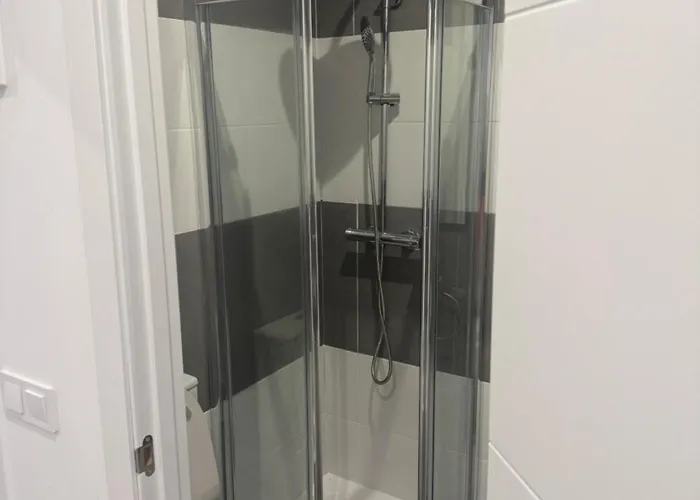 Nbm Auberge de jeunesse *